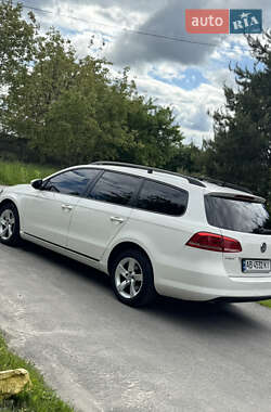 Універсал Volkswagen Passat 2013 в 