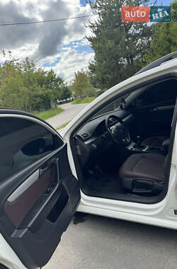 Універсал Volkswagen Passat 2013 в 