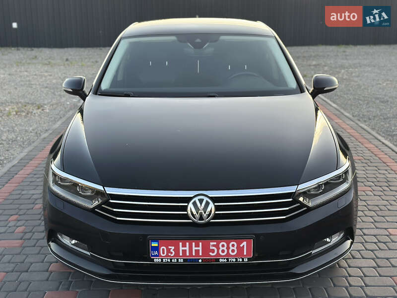 Седан Volkswagen Passat 2019 в Береговому