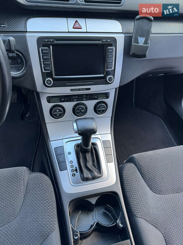 Универсал Volkswagen Passat 2008 в Полтаве
