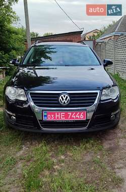Универсал Volkswagen Passat 2009 в Харькове