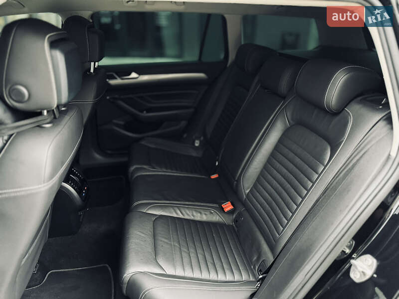 Універсал Volkswagen Passat 2019 в Львові