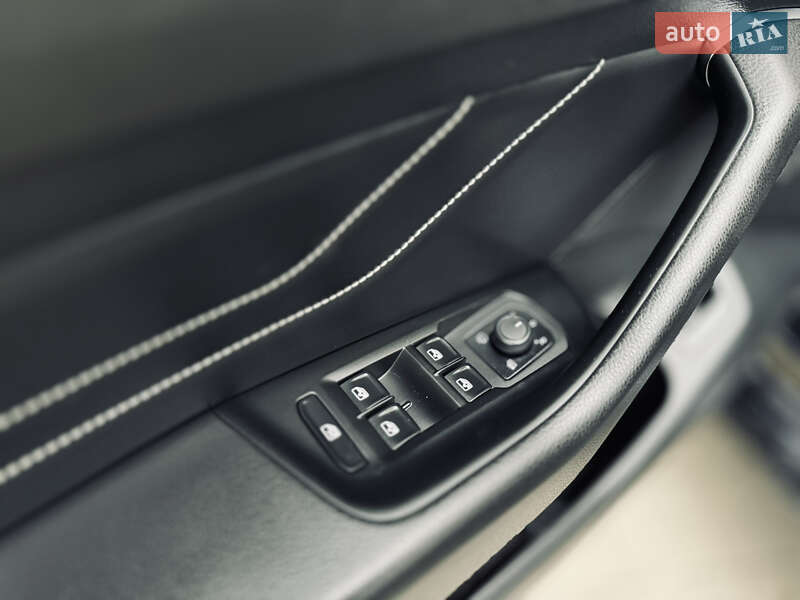 Універсал Volkswagen Passat 2019 в Львові
