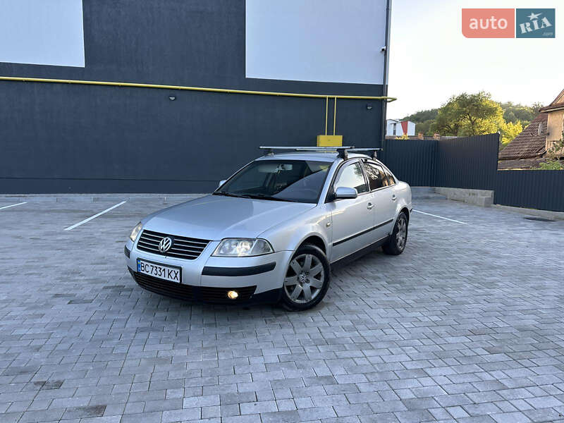 Седан Volkswagen Passat 2001 в Кременці