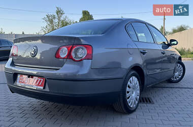 Седан Volkswagen Passat 2007 в 
