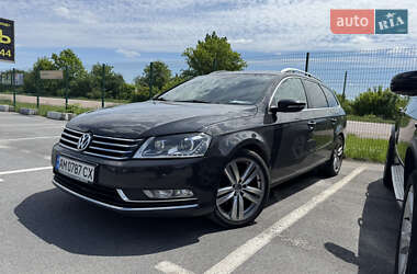 Универсал Volkswagen Passat 2014 в Житомире