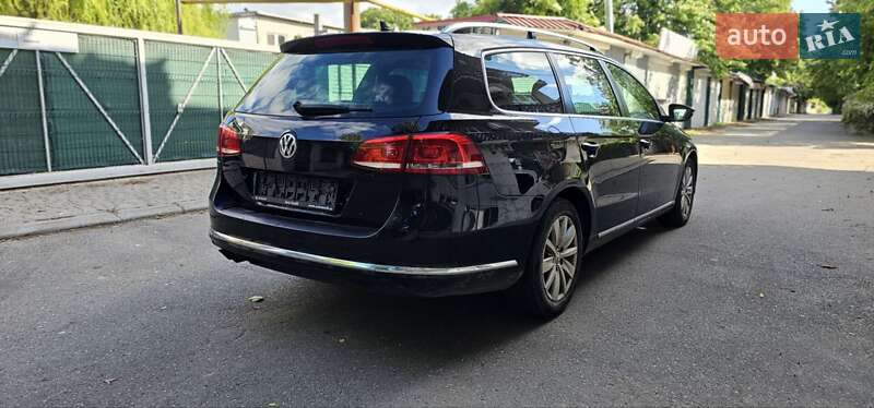 Универсал Volkswagen Passat 2014 в Черноморске фото 7 Универсал Volkswagen Passat 2014 в Черноморске