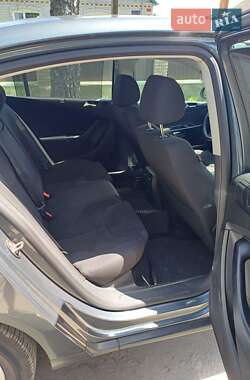 Седан Volkswagen Passat 2008 в 
