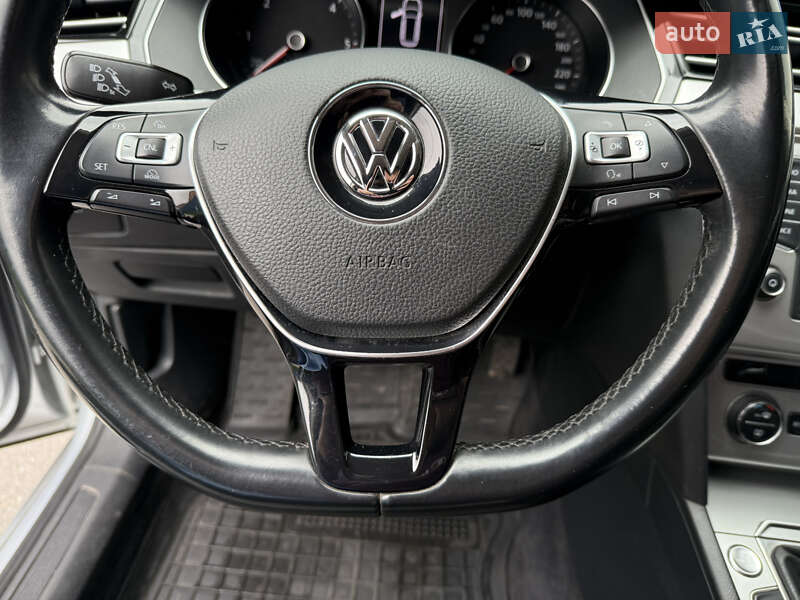 Универсал Volkswagen Passat 2016 в Виннице фото 19 Универсал Volkswagen Passat 2016 в Виннице