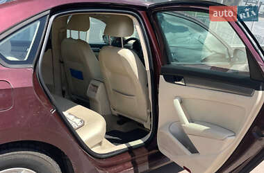 Седан Volkswagen Passat 2013 в 