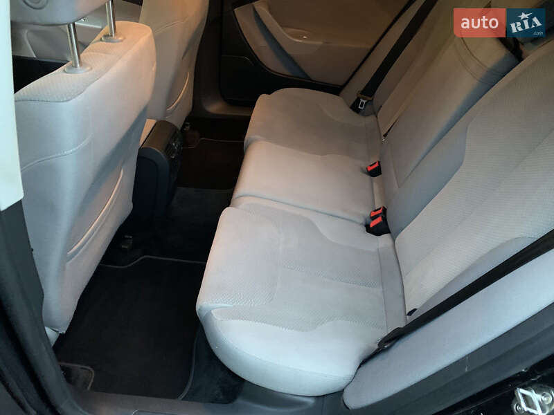 Универсал Volkswagen Passat 2006 в Луцке