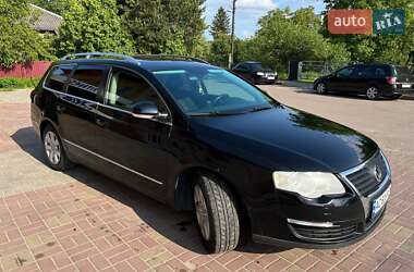 Універсал Volkswagen Passat 2010 в 