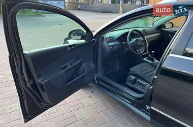 Універсал Volkswagen Passat 2010 в 