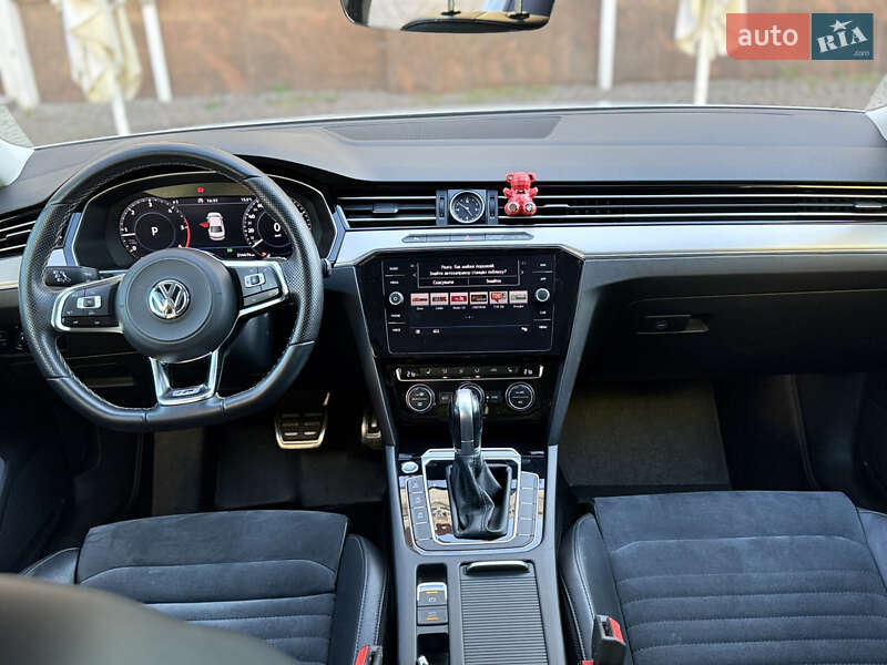Седан Volkswagen Passat 2017 в Каменец-Подольском