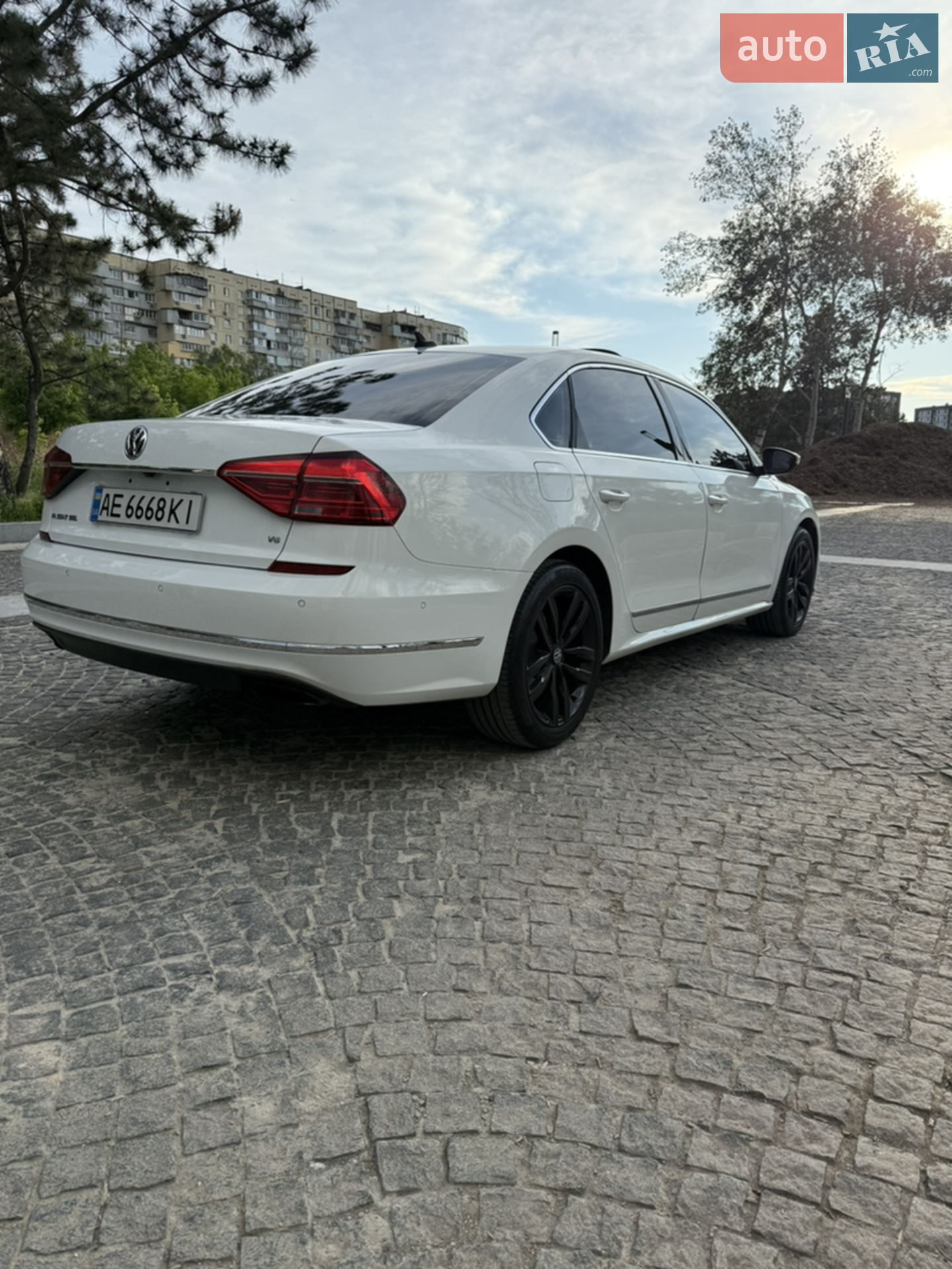 2016 Volkswagen Passat - мініатюра 10