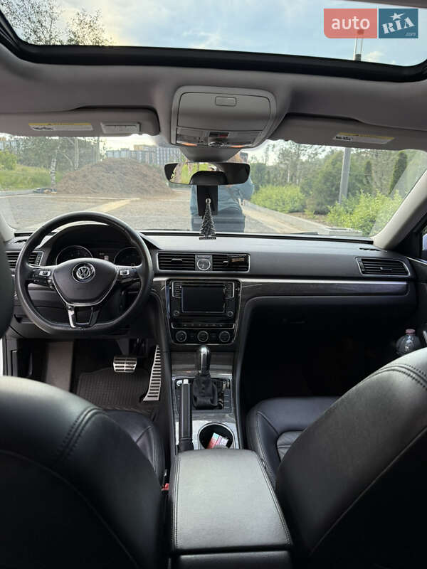 Седан Volkswagen Passat 2016 в Днепре фото 14 Седан Volkswagen Passat 2016 в Днепре