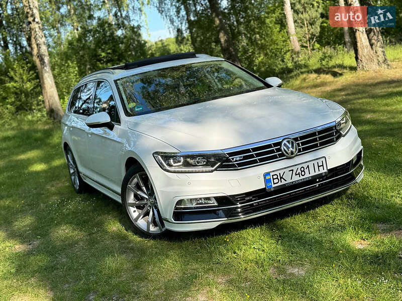 Універсал Volkswagen Passat 2015 в 