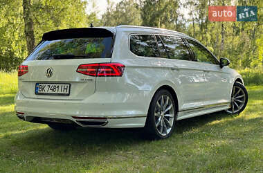 Універсал Volkswagen Passat 2015 в 