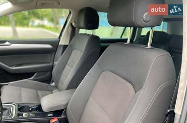 Универсал Volkswagen Passat 2015 в 