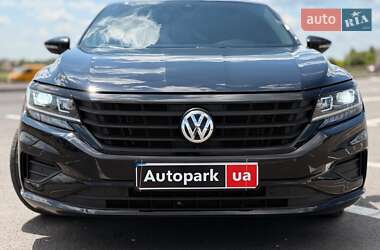 Седан Volkswagen Passat 2020 в 