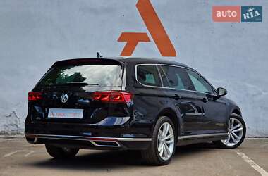 Универсал Volkswagen Passat 2020 в 