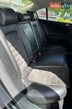 Седан Volkswagen Passat 2007 в 