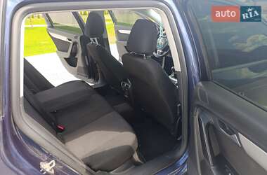 Универсал Volkswagen Passat 2012 в 