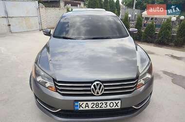Седан Volkswagen Passat 2012 в 