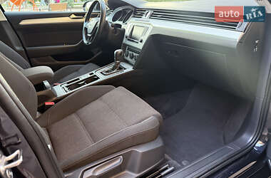 Універсал Volkswagen Passat 2017 в 