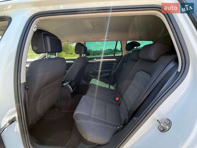 Универсал Volkswagen Passat 2020 в Кривом Роге