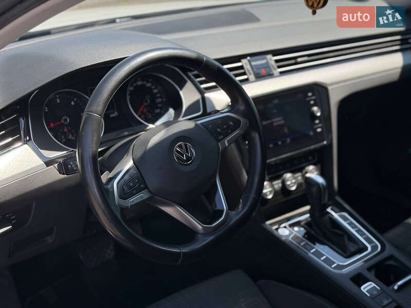 Универсал Volkswagen Passat 2020 в Кривом Роге