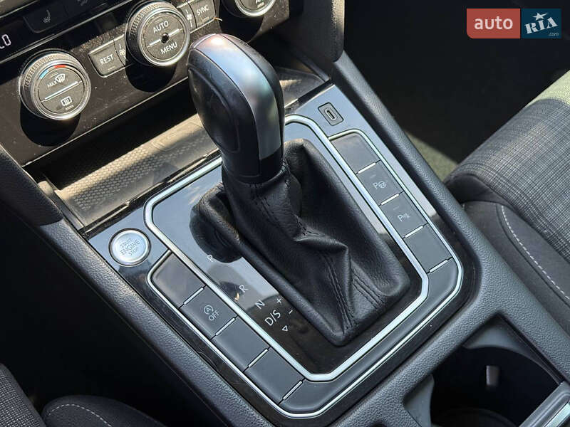 Универсал Volkswagen Passat 2020 в Кривом Роге