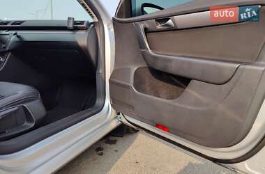 Універсал Volkswagen Passat 2014 в 