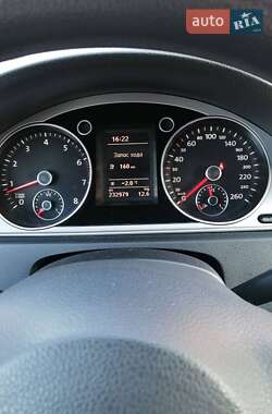 Универсал Volkswagen Passat 2012 в 