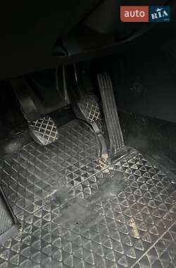 Универсал Volkswagen Passat 2012 в 