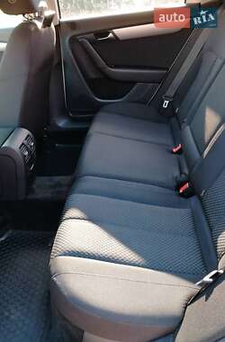 Универсал Volkswagen Passat 2012 в 