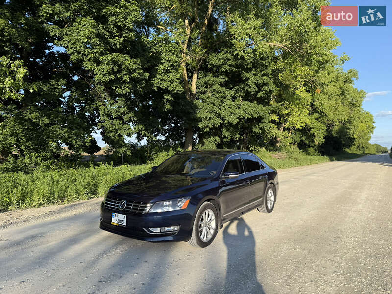 Седан Volkswagen Passat 2013 в Каменец-Подольском