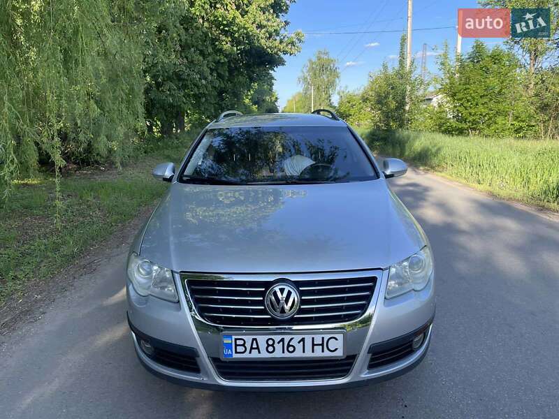 Универсал Volkswagen Passat 2009 в Знаменке