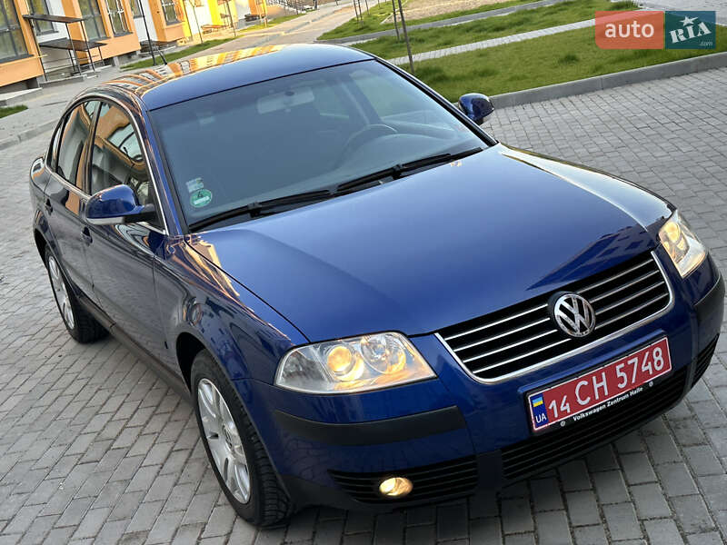 Седан Volkswagen Passat 2004 в Вінниці
