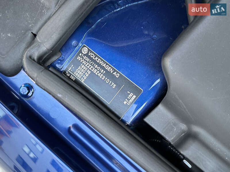 Седан Volkswagen Passat 2004 в Вінниці