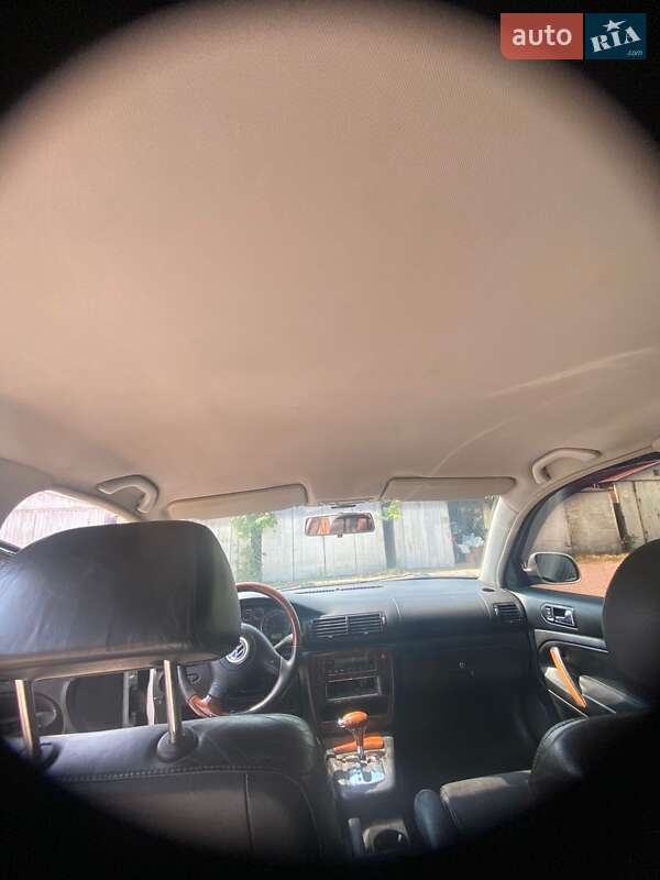 Седан Volkswagen Passat 2001 в Черкасах