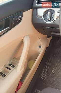 Седан Volkswagen Passat 2013 в 
