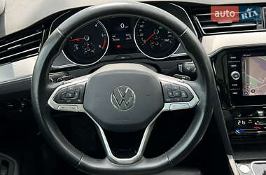 Универсал Volkswagen Passat 2022 в 