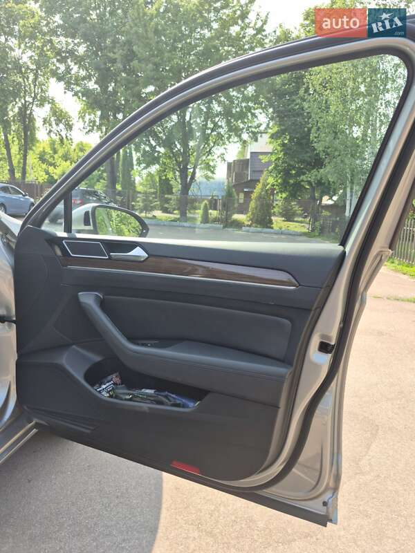 Универсал Volkswagen Passat 2016 в Сумах