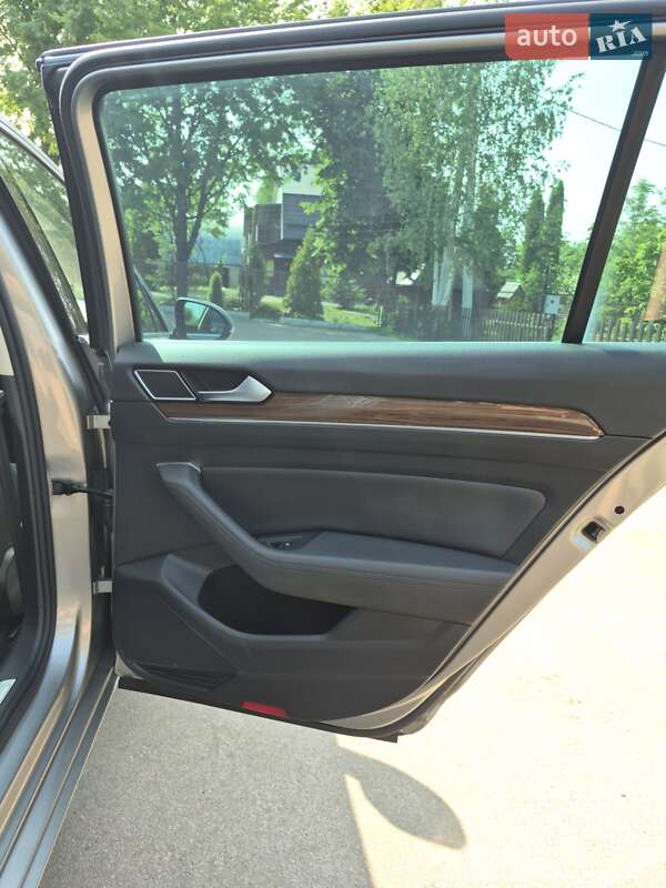 Универсал Volkswagen Passat 2016 в Сумах