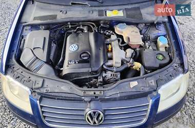 Седан Volkswagen Passat 2001 в 