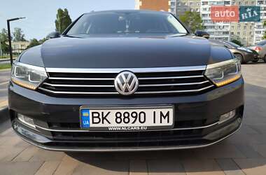 Універсал Volkswagen Passat 2015 в 