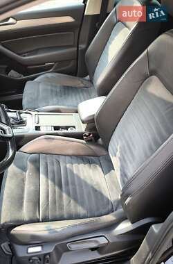 Універсал Volkswagen Passat 2015 в 
