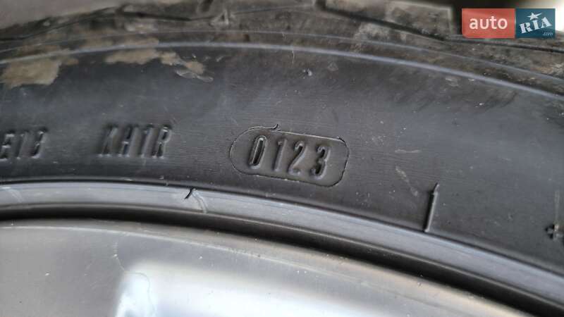 Универсал Volkswagen Passat 2015 в Вараше