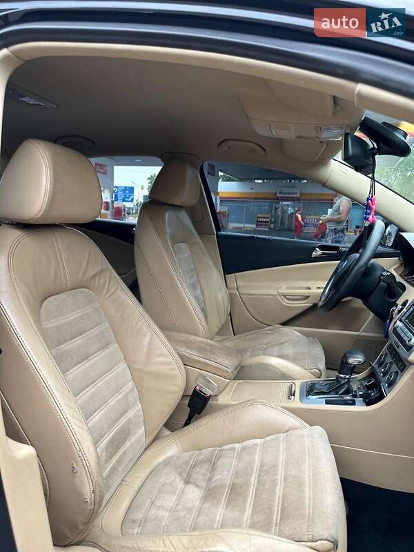 Седан Volkswagen Passat 2007 в Мукачевому